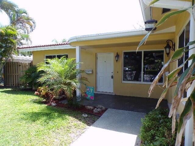 2210 Northeast 36th Street, Unit A&B Lighthouse Point, FL 33064 - Photo 25 of 26 entrance