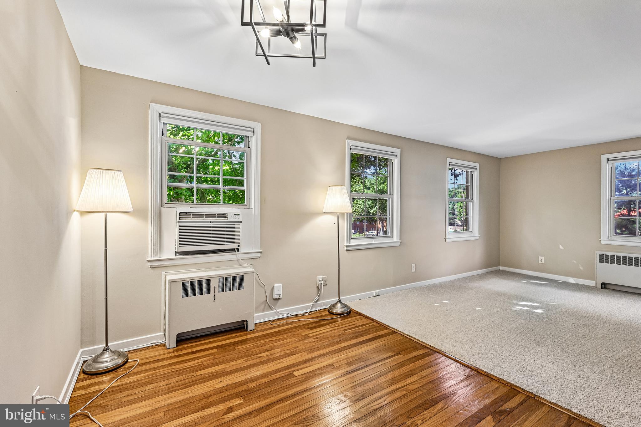 2223 Washington Avenue, Unit 103 Silver Spring, MD 20910 - Photo 6 of 20 Dining Room