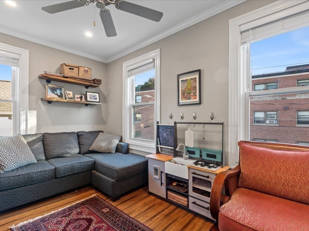 100 Jamaica Street, Unit 2 Boston, MA 02130 - Photo 11 of 28