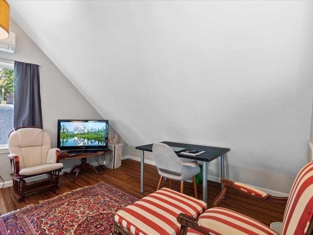 100 Jamaica Street, Unit 2 Boston, MA 02130 - Photo 17 of 28