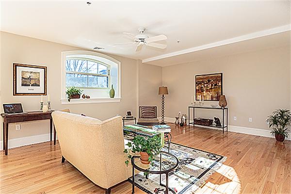 33 Forest Street, Unit 102 Lexington, MA 02421 - Photo 7 of 17 Gallery Image 7