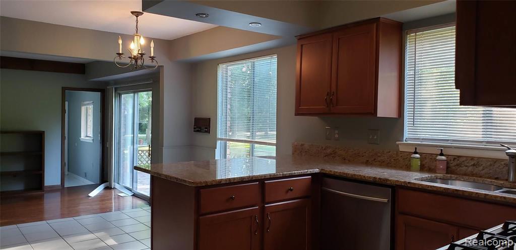 2960 Acorn Road Bloomfield Hills, MI 48302 - Photo 15 of 36