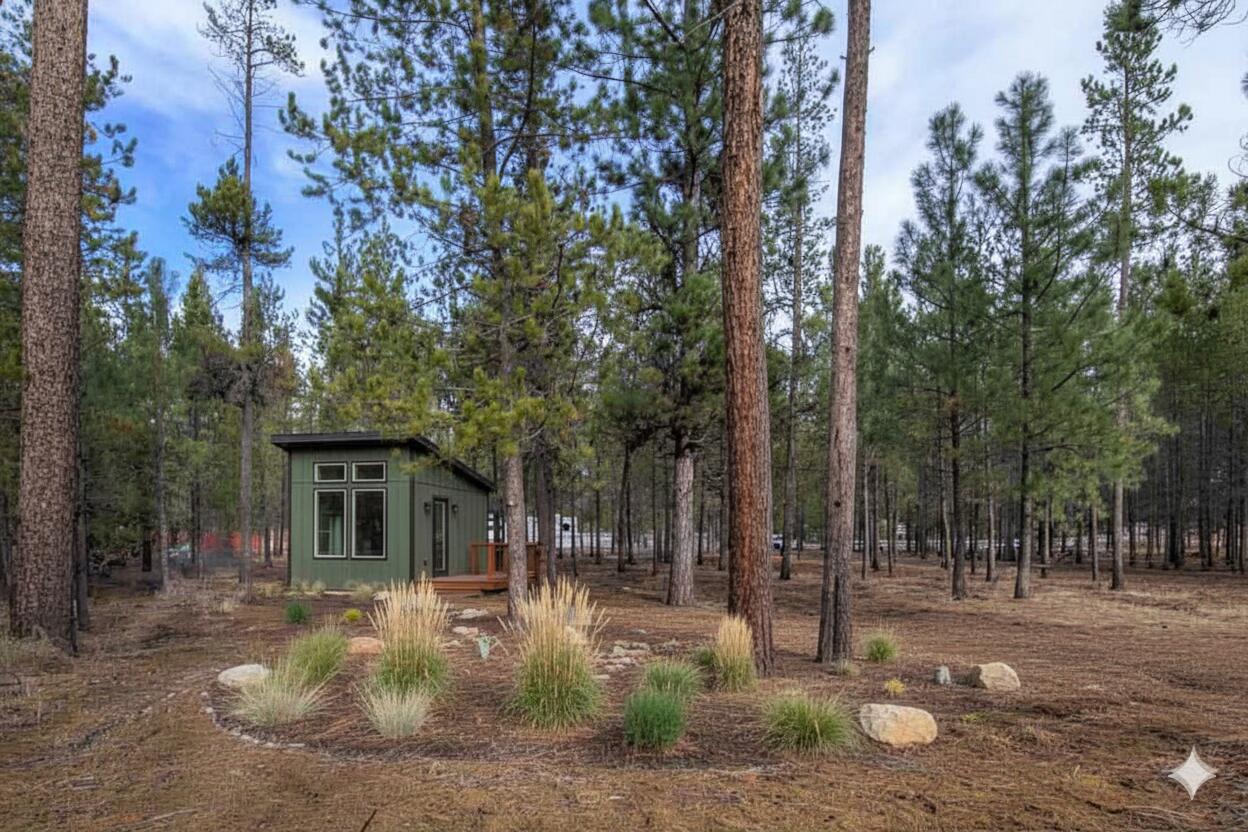 15461 Federal Road La Pine, OR 97739 - Photo 19 of 68 Virtually staged