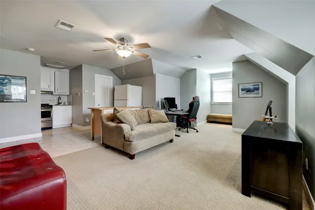 $1,499,000 | 4401 Roseland Street, Houston, TX 77006