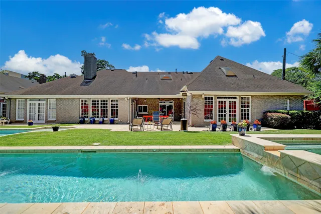 $1,499,000 | 4401 Roseland Street, Houston, TX 77006