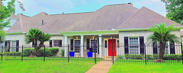 $1,499,000 | 4401 Roseland Street, Houston, TX 77006