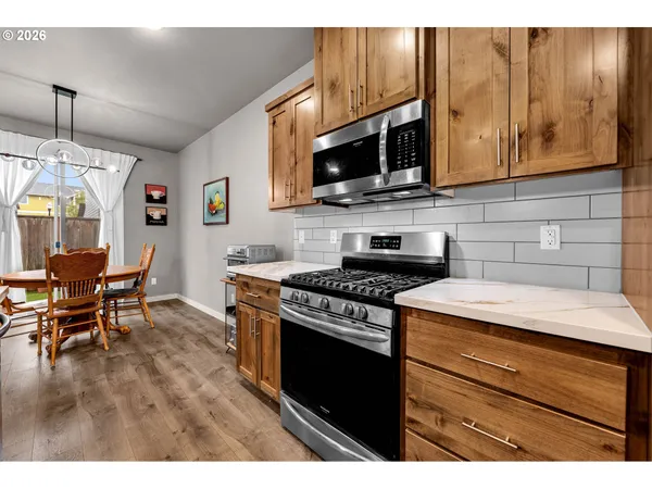 $414,900 | 12318 Northeast 116th Street, Vancouver, WA 98682