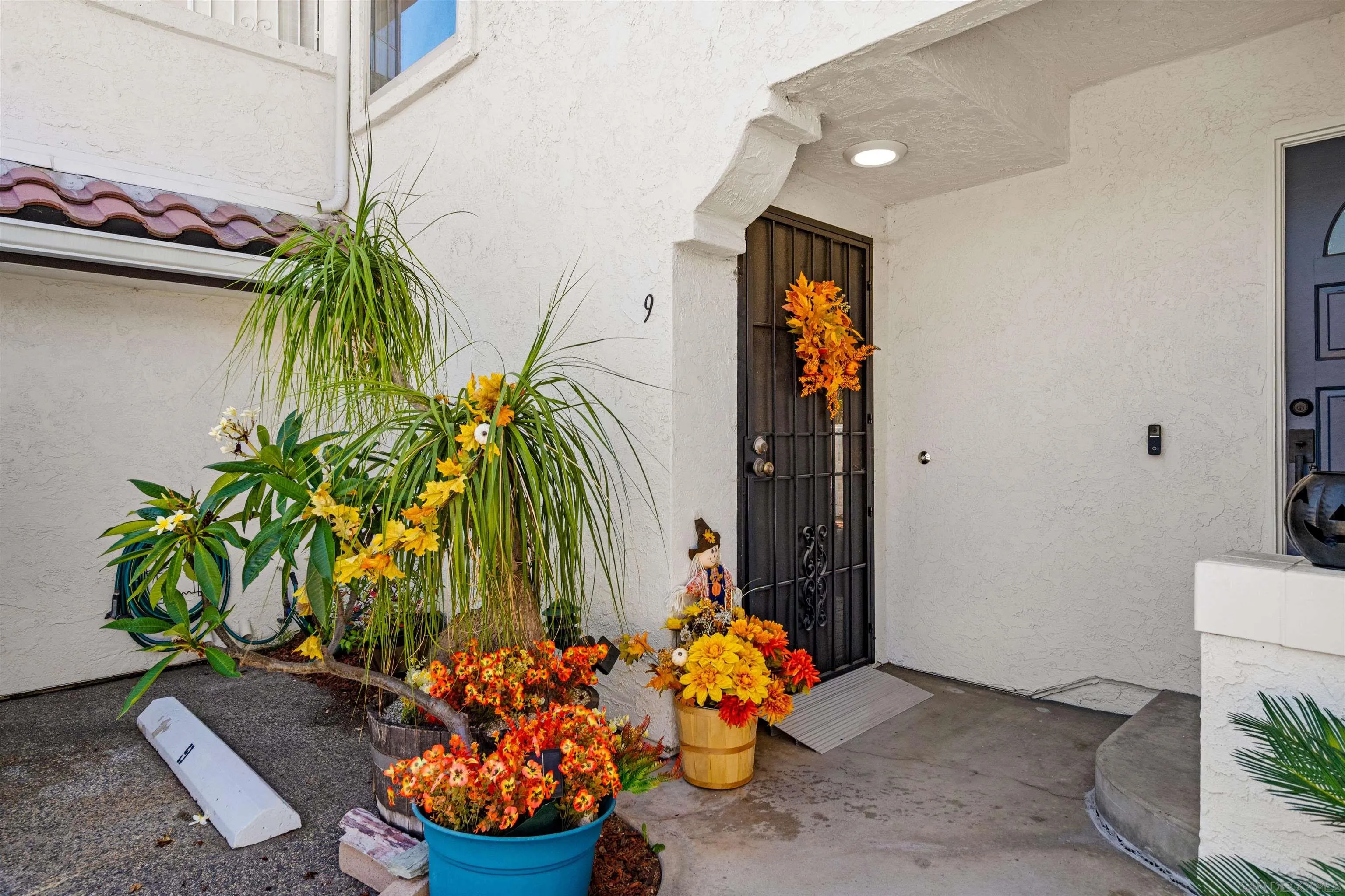 320 Grapevine Road, Unit 9 Vista, CA 92083 - Photo 1 of 43
