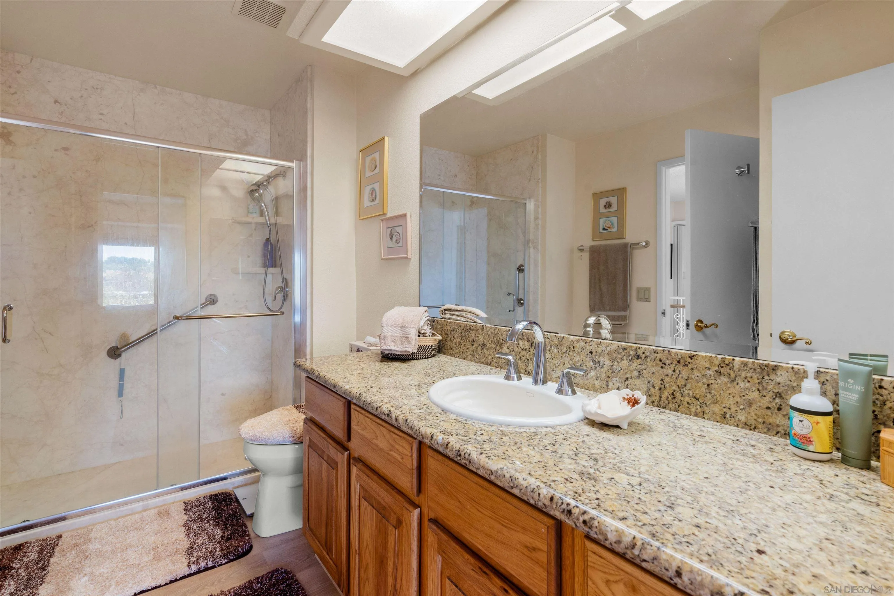 320 Grapevine Road, Unit 9 Vista, CA 92083 - Photo 18 of 43