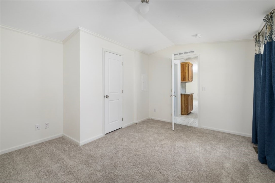 61 Diamond Hill Road Glocester, RI 02814 - Photo 21 of 31 Gallery Image 21