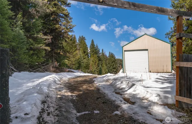 $274,999 | 30 Cougar Loop Drive, Wauconda, WA 98859