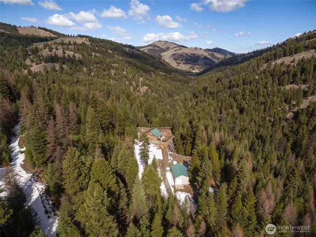 $274,999 | 30 Cougar Loop Drive, Wauconda, WA 98859