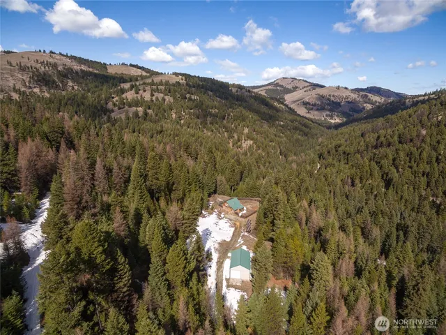 $274,999 | 30 Cougar Loop Drive, Wauconda, WA 98859