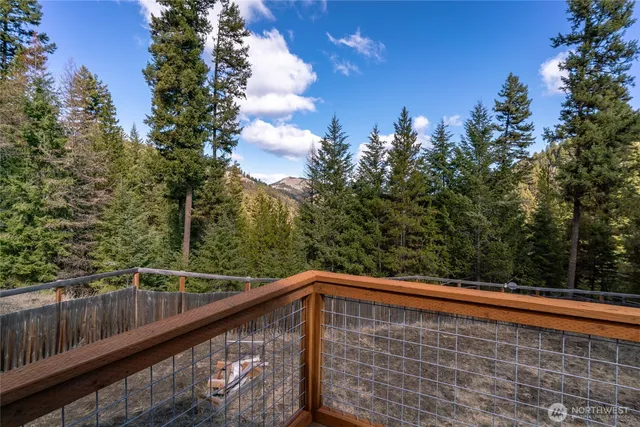 $274,999 | 30 Cougar Loop Drive, Wauconda, WA 98859