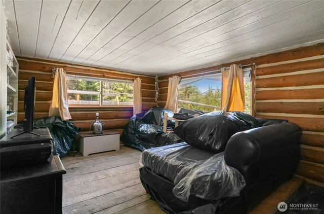 $274,999 | 30 Cougar Loop Drive, Wauconda, WA 98859