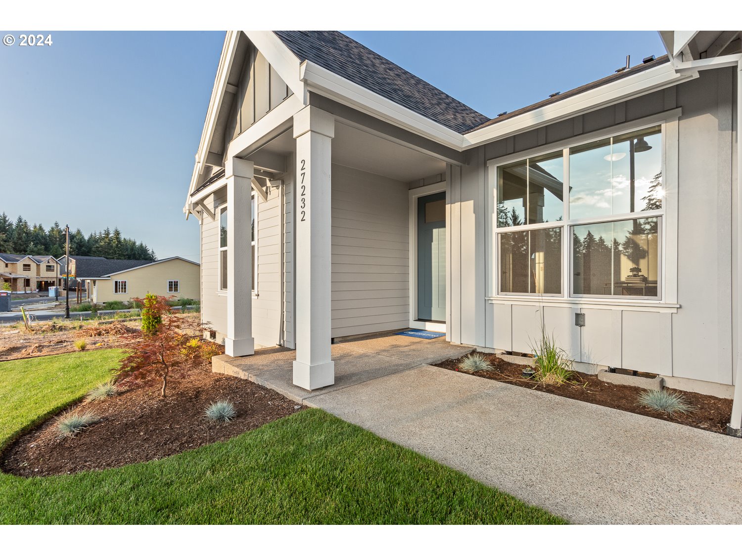 27232 Southwest Vista Ridge Lane Wilsonville, OR 97070 - Photo 3 of 36 Gallery Image 3