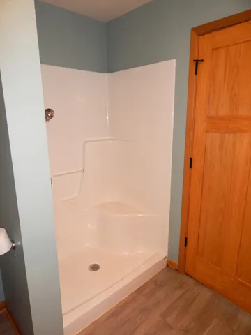 $419,900 | 916 Hawthorne Court, Manitowoc, WI 54220