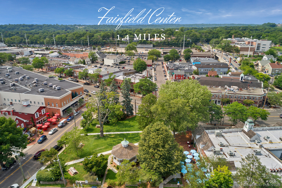 97 Field Point Drive, Unit 97 Fairfield, CT 06824 - Photo 37 of 40 a view of a city