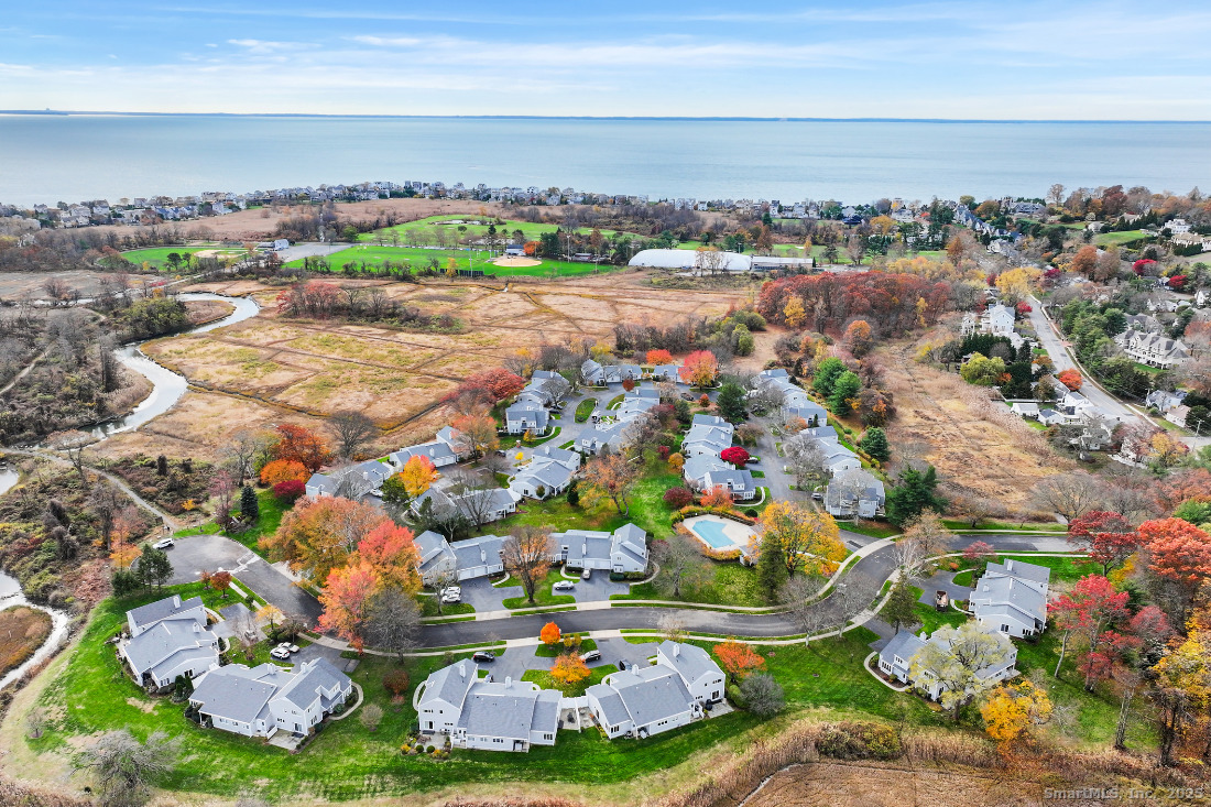 97 Field Point Drive, Unit 97 Fairfield, CT 06824 - Photo 40 of 40 a view of a city