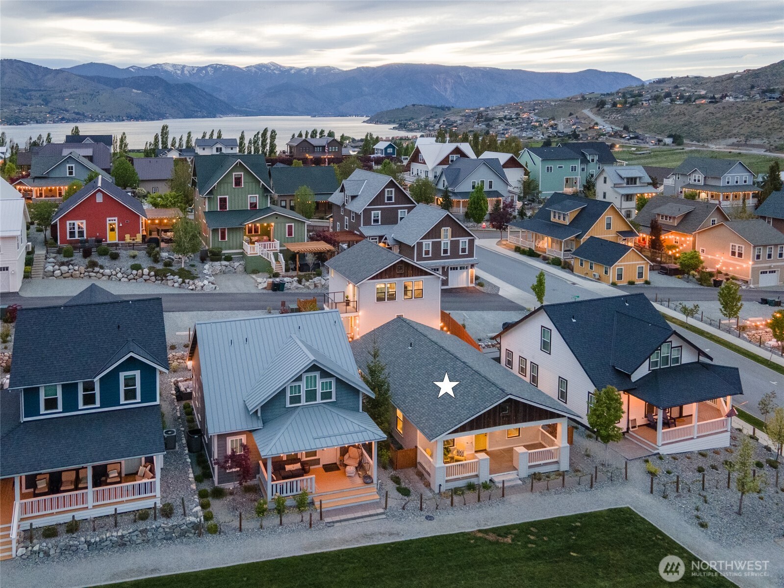 481 Mackinaw Lane Chelan, WA 98816 - Photo 1 of 40