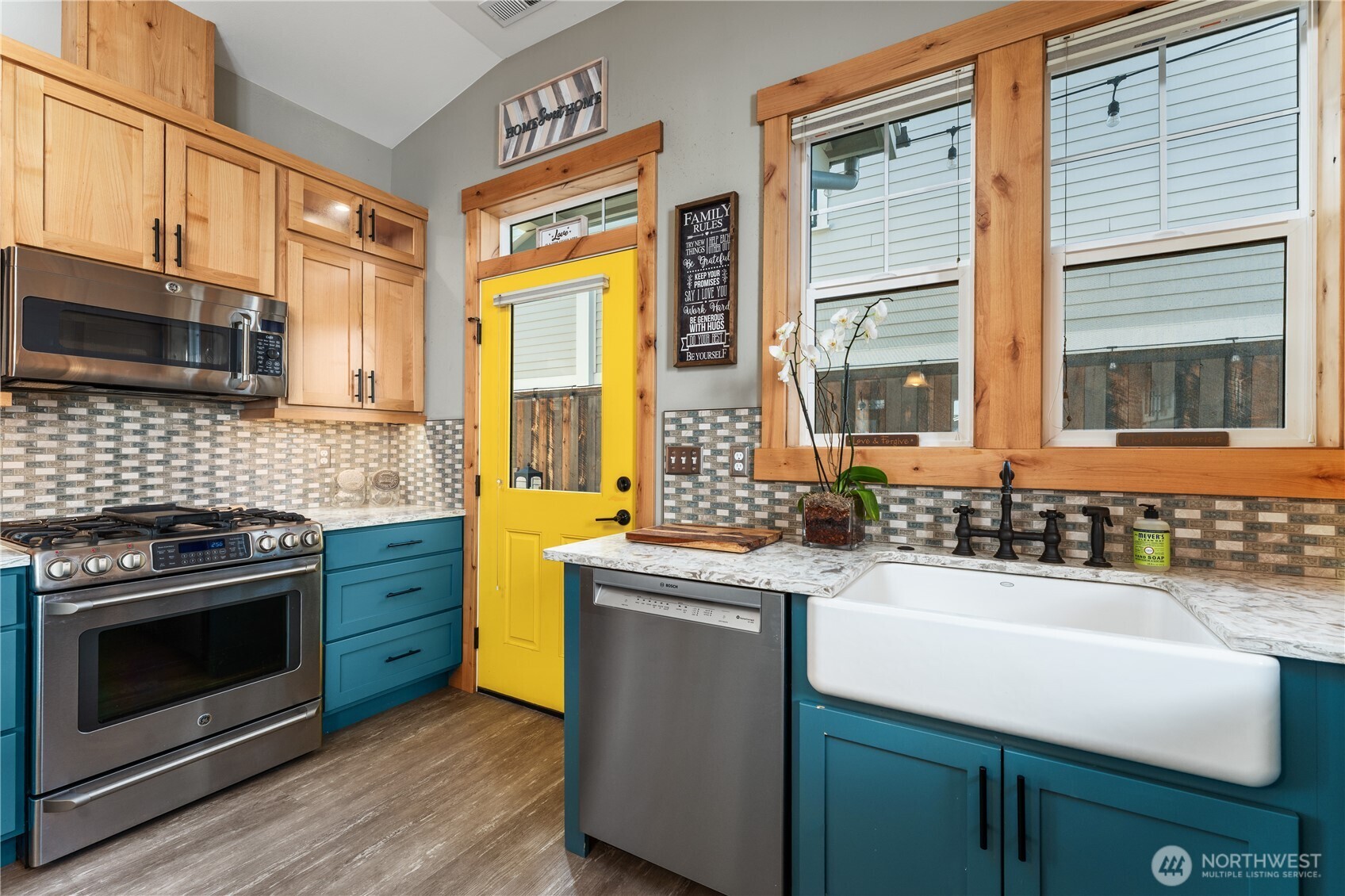 481 Mackinaw Lane Chelan, WA 98816 - Photo 11 of 40