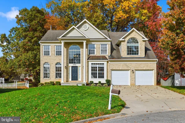 $769,900 | 5704 Lyngate Court, Lanham, MD 20706