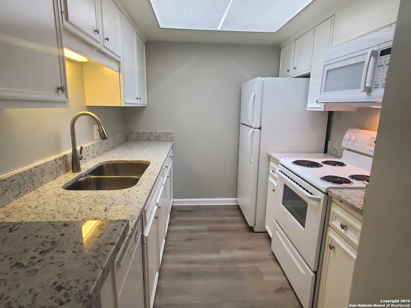 2300 Nacogdoches Road, Unit 212C San Antonio, TX 78209 - Photo 6 of 17