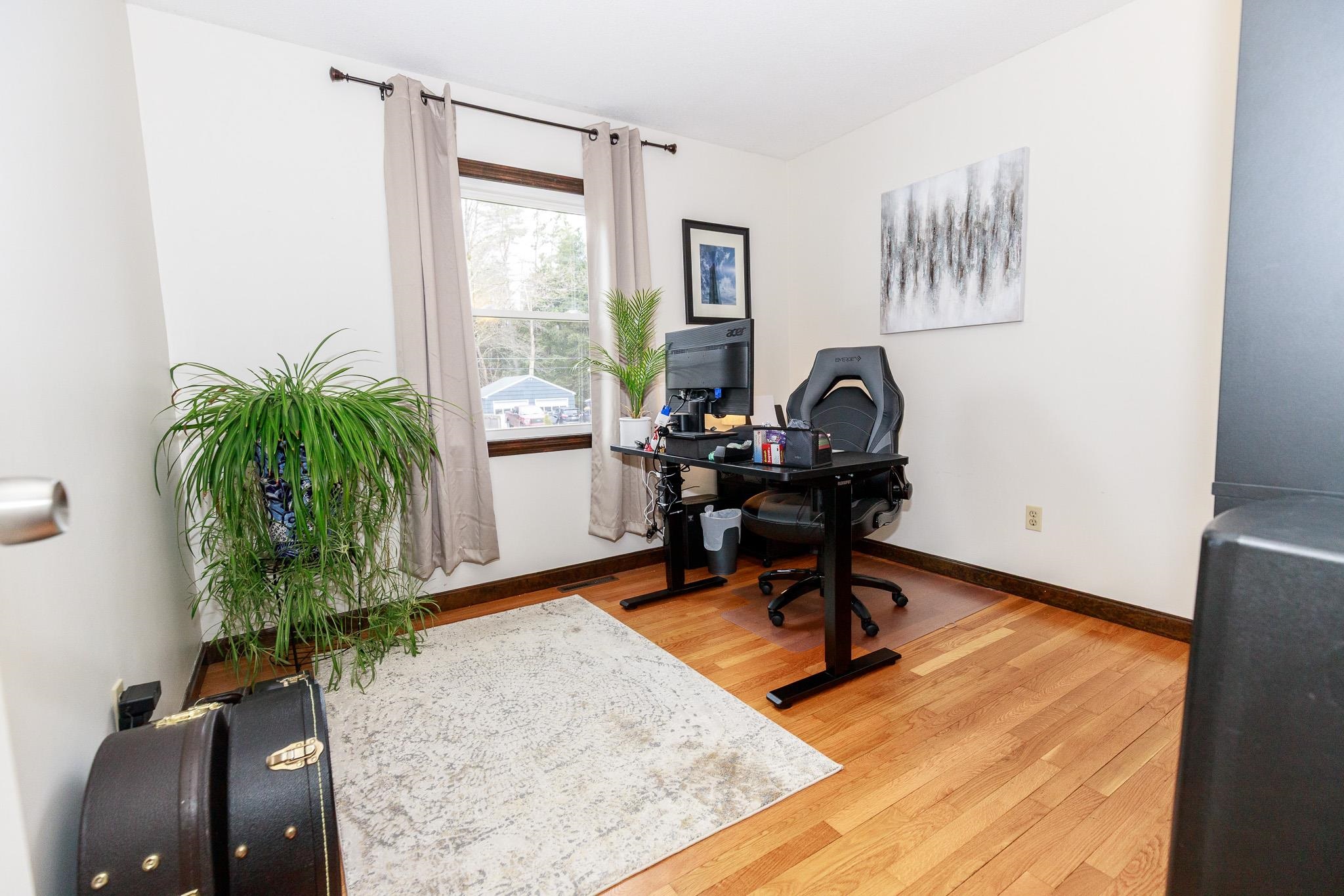 27 Trowbridge Road Keene, NH 03431 - Photo 20 of 30