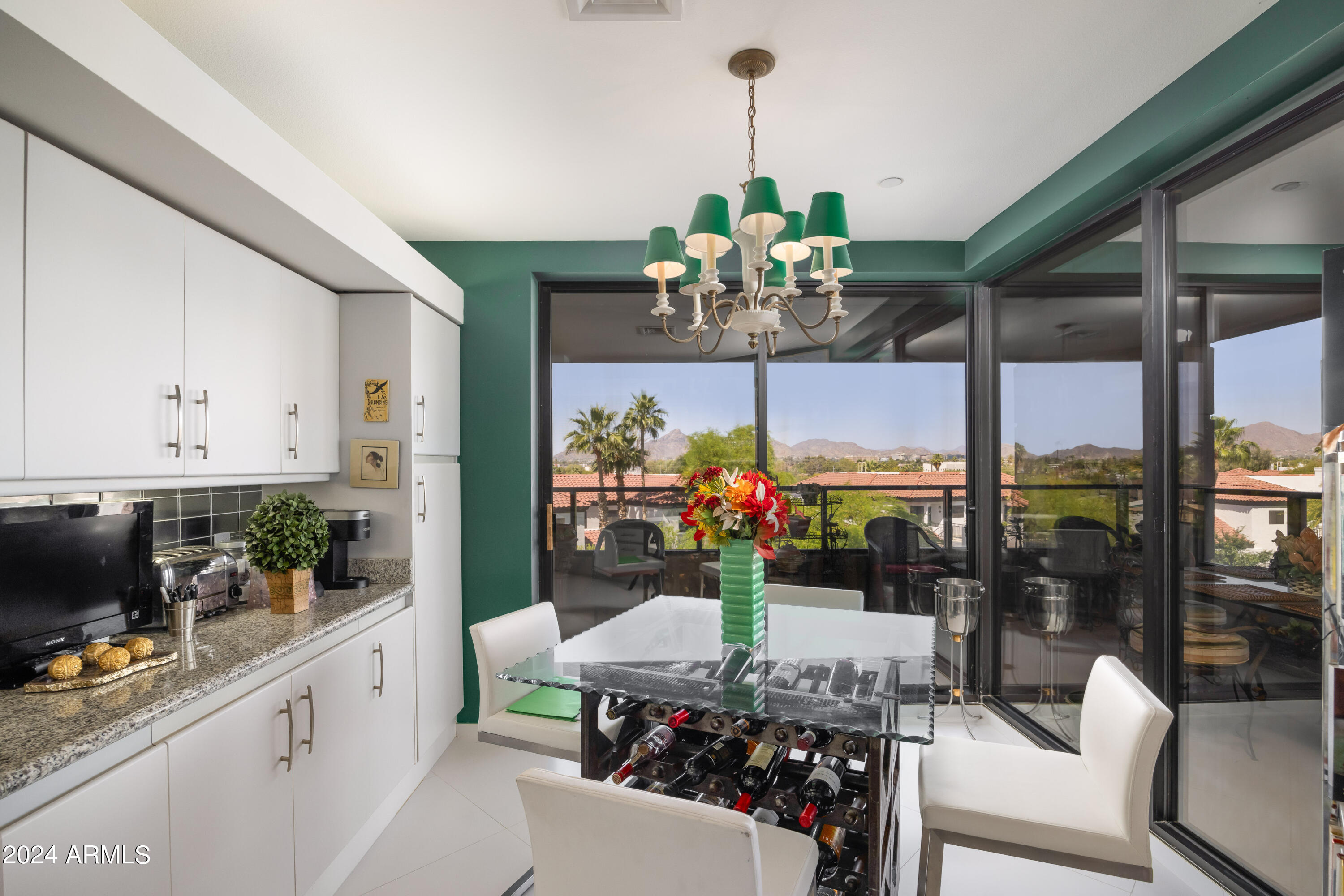 1040 East Osborn Road, Unit 302 Phoenix, AZ 85014 - Photo 8 of 37 Crystal Point #302-10