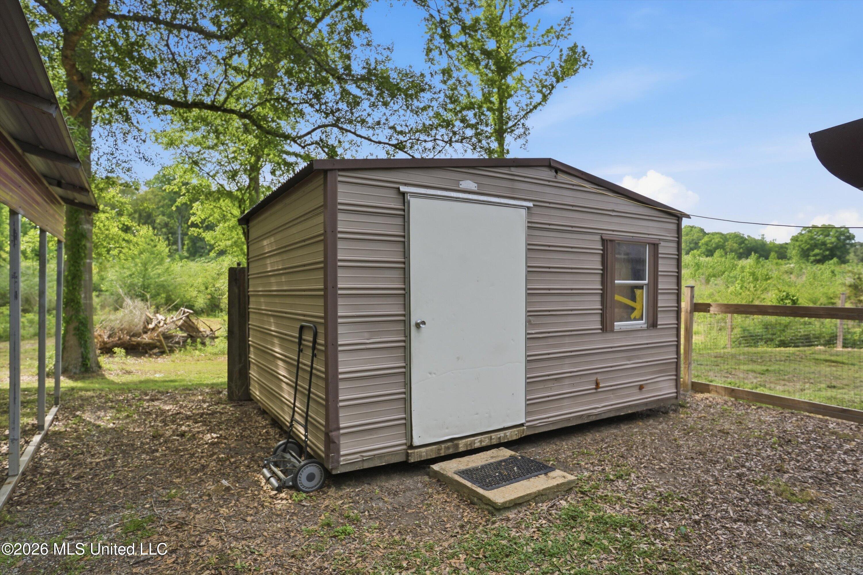 1710 Pigg Town Road Lena, MS 39094 - Photo 30 of 41 28-1710_Pigg_Town_Rd_028