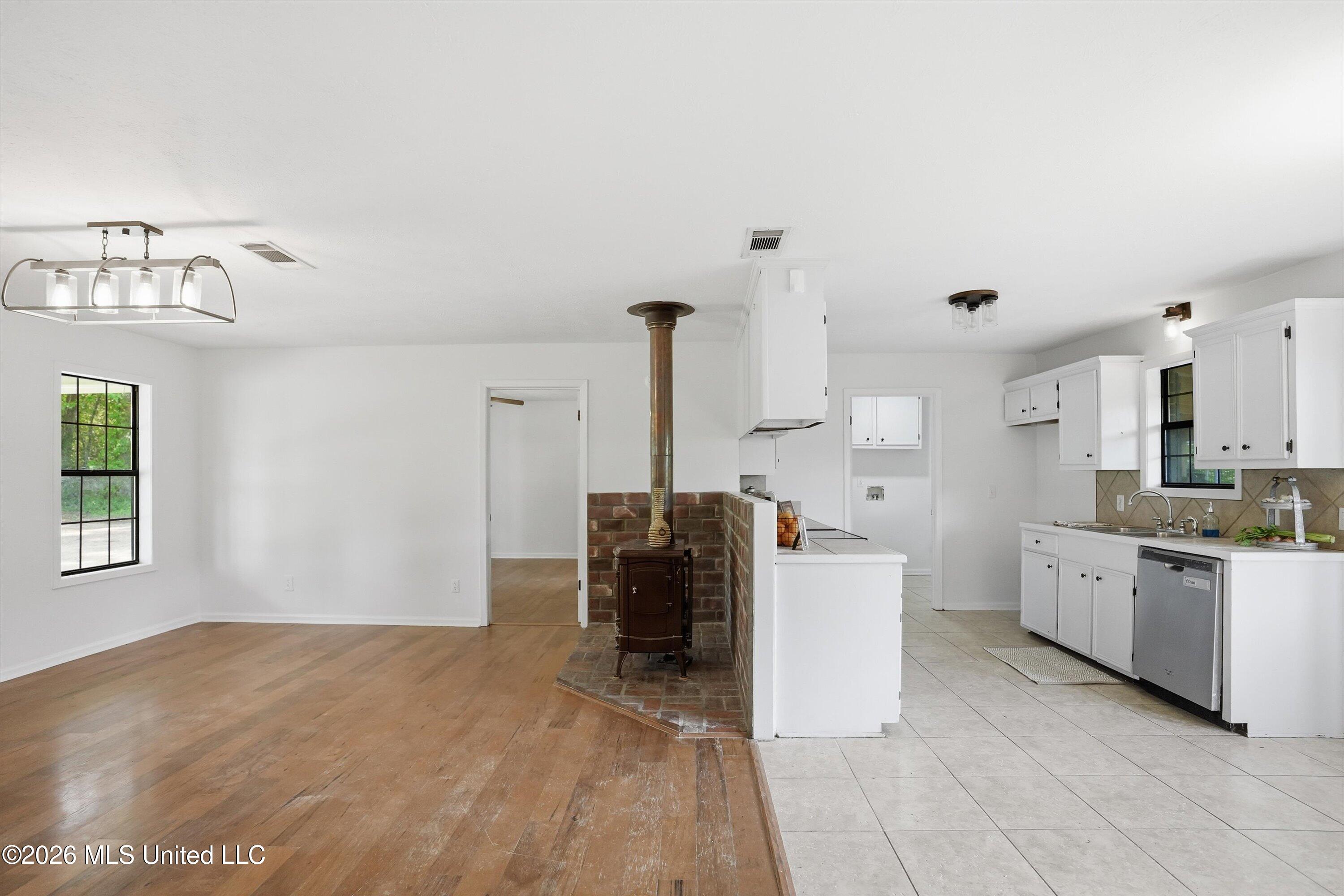 1710 Pigg Town Road Lena, MS 39094 - Photo 6 of 41 04-1710_Pigg_Town_Rd_004