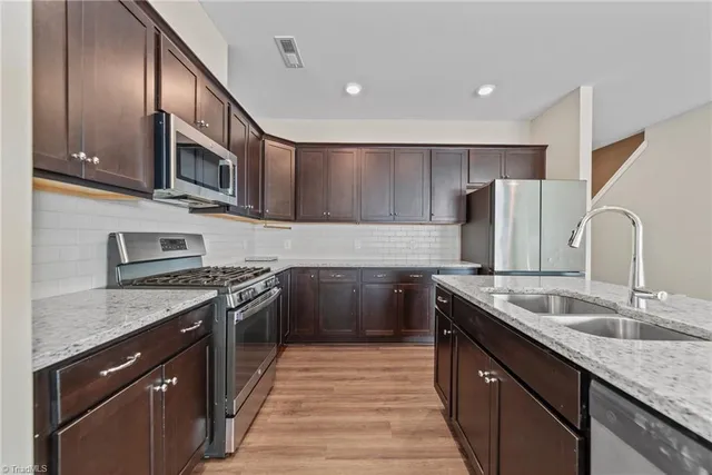 $2,100 | 4951 Cannon Crossing Way, Greensboro, NC 27410