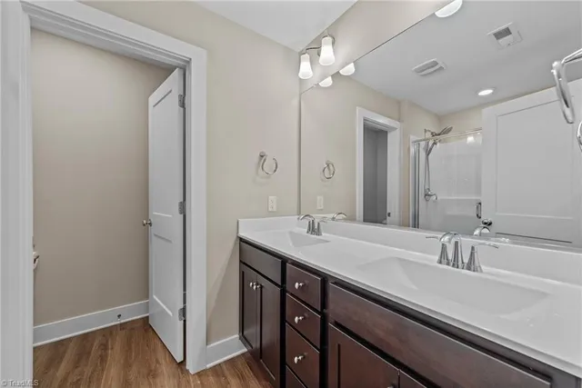 $2,100 | 4951 Cannon Crossing Way, Greensboro, NC 27410