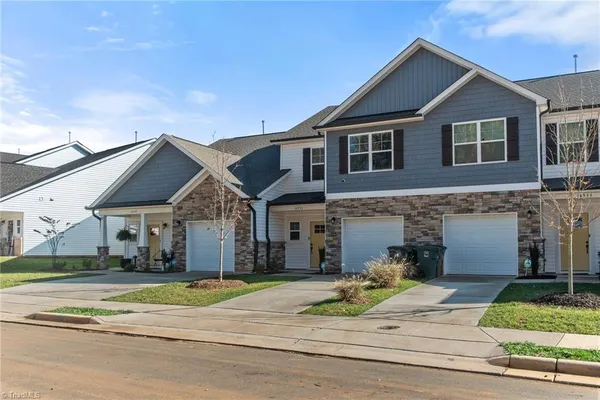 $2,100 | 4951 Cannon Crossing Way, Greensboro, NC 27410
