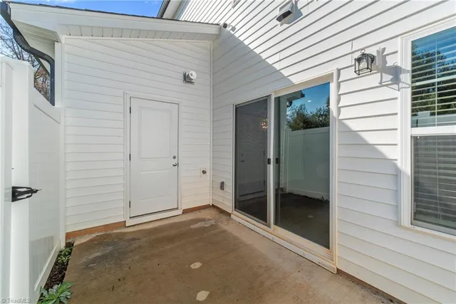 $2,100 | 4951 Cannon Crossing Way, Greensboro, NC 27410