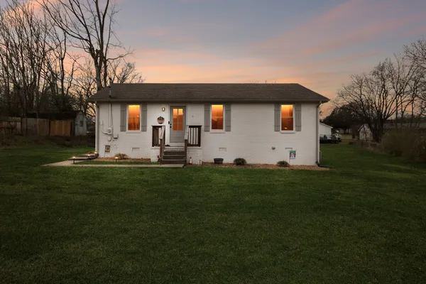 $299,900 | 236 Commerce Avenue, Watertown, TN 37184