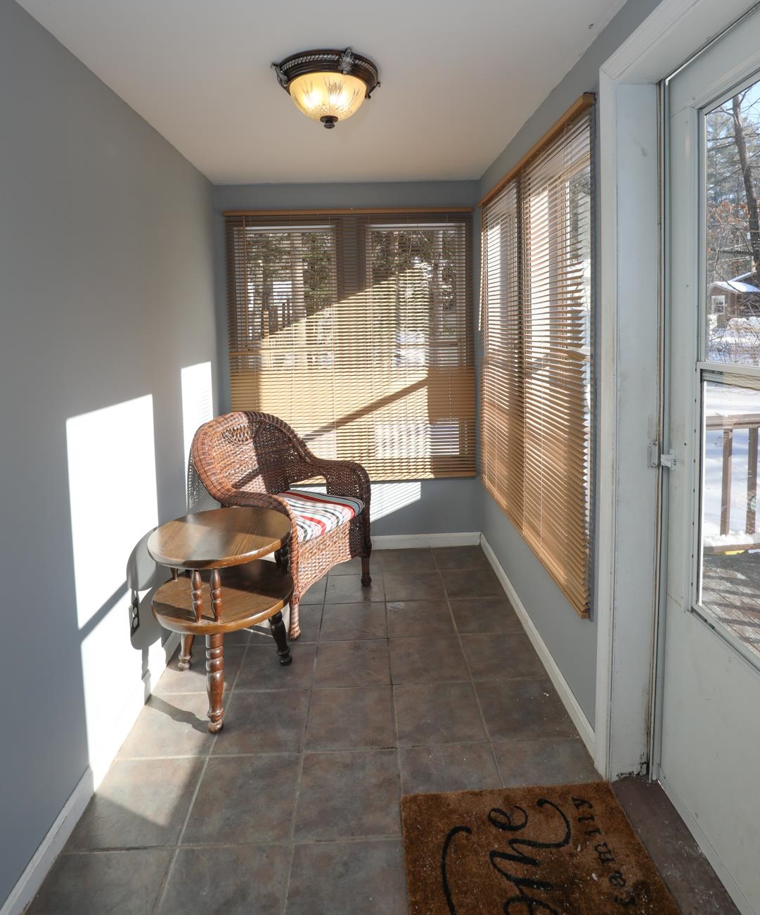 2 Karen Road Dunbarton, NH 03046 - Photo 3 of 25