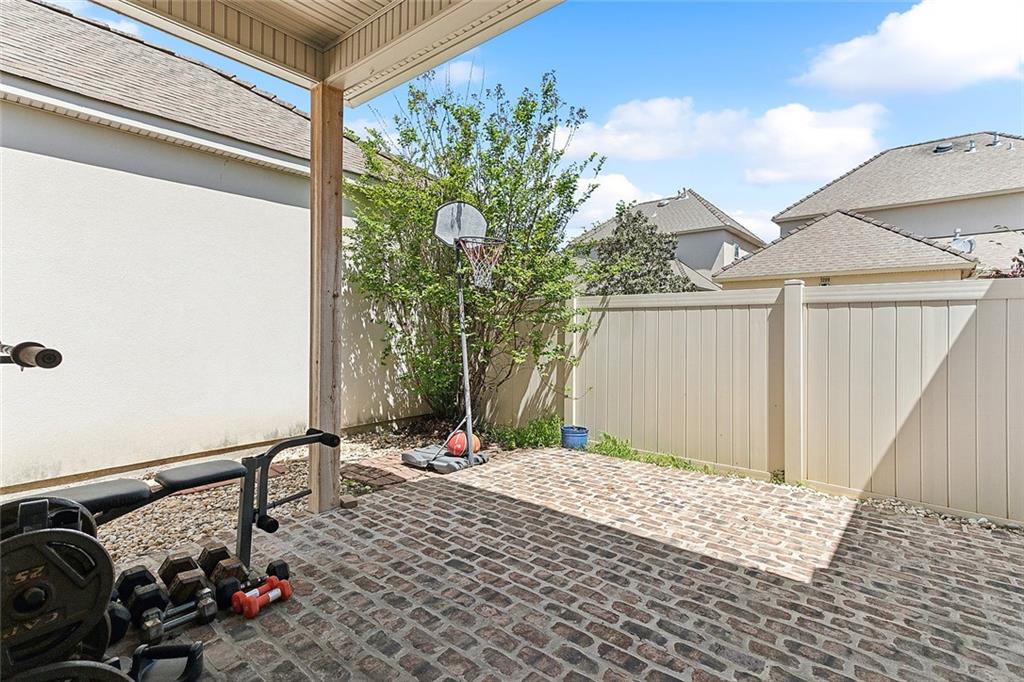 1210 Magnolia Alley Mandeville, LA 70471 - Photo 13 of 15