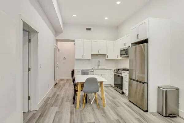 $4,500,000 | 811 Oak Street, San Francisco, CA 94117