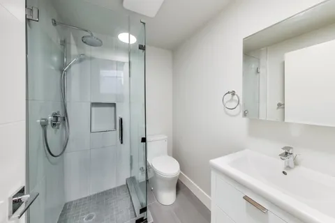 $4,500,000 | 811 Oak Street, San Francisco, CA 94117