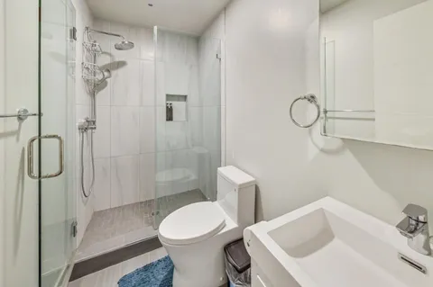 $4,500,000 | 811 Oak Street, San Francisco, CA 94117