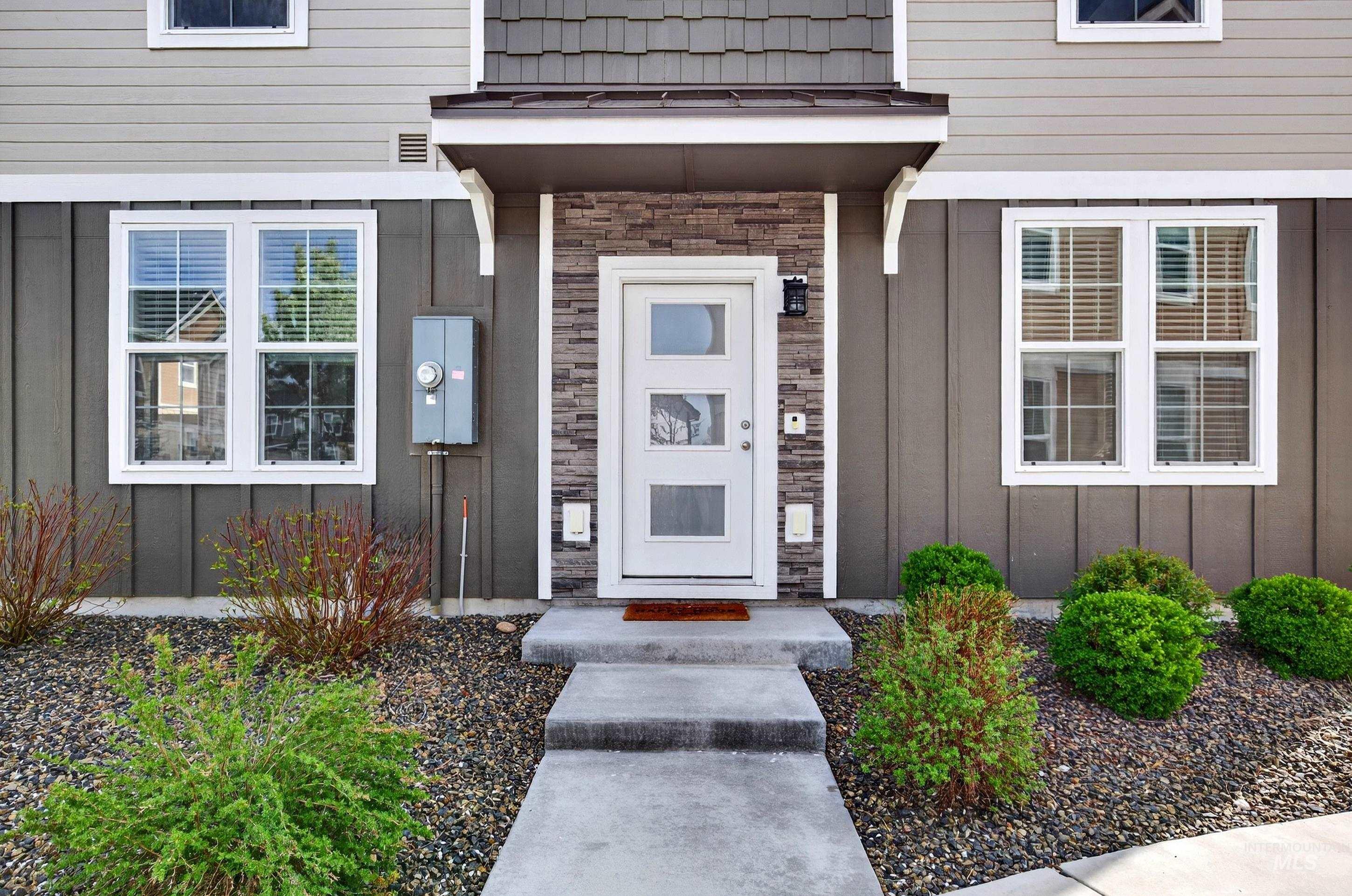 10698 West Springgold Drive Boise, ID 83709 - Photo 3 of 40