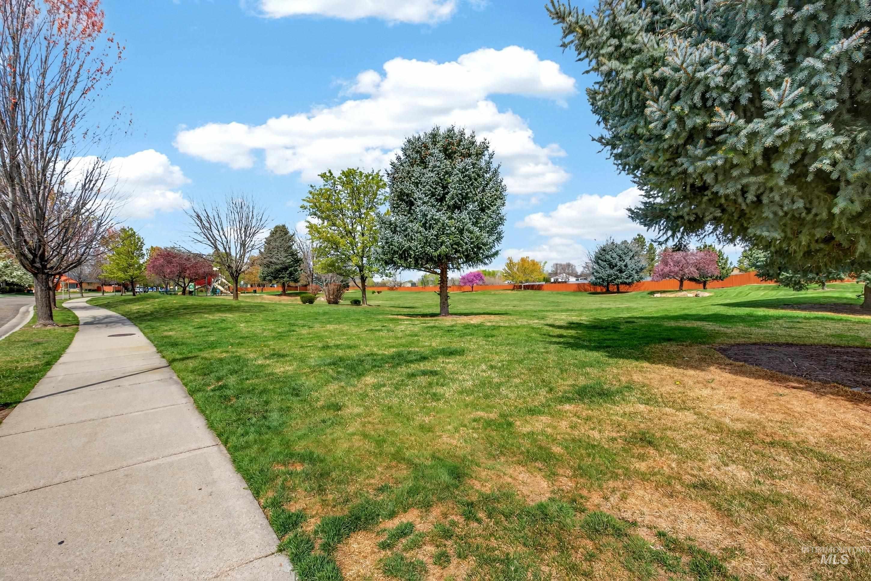 10698 West Springgold Drive Boise, ID 83709 - Photo 36 of 40