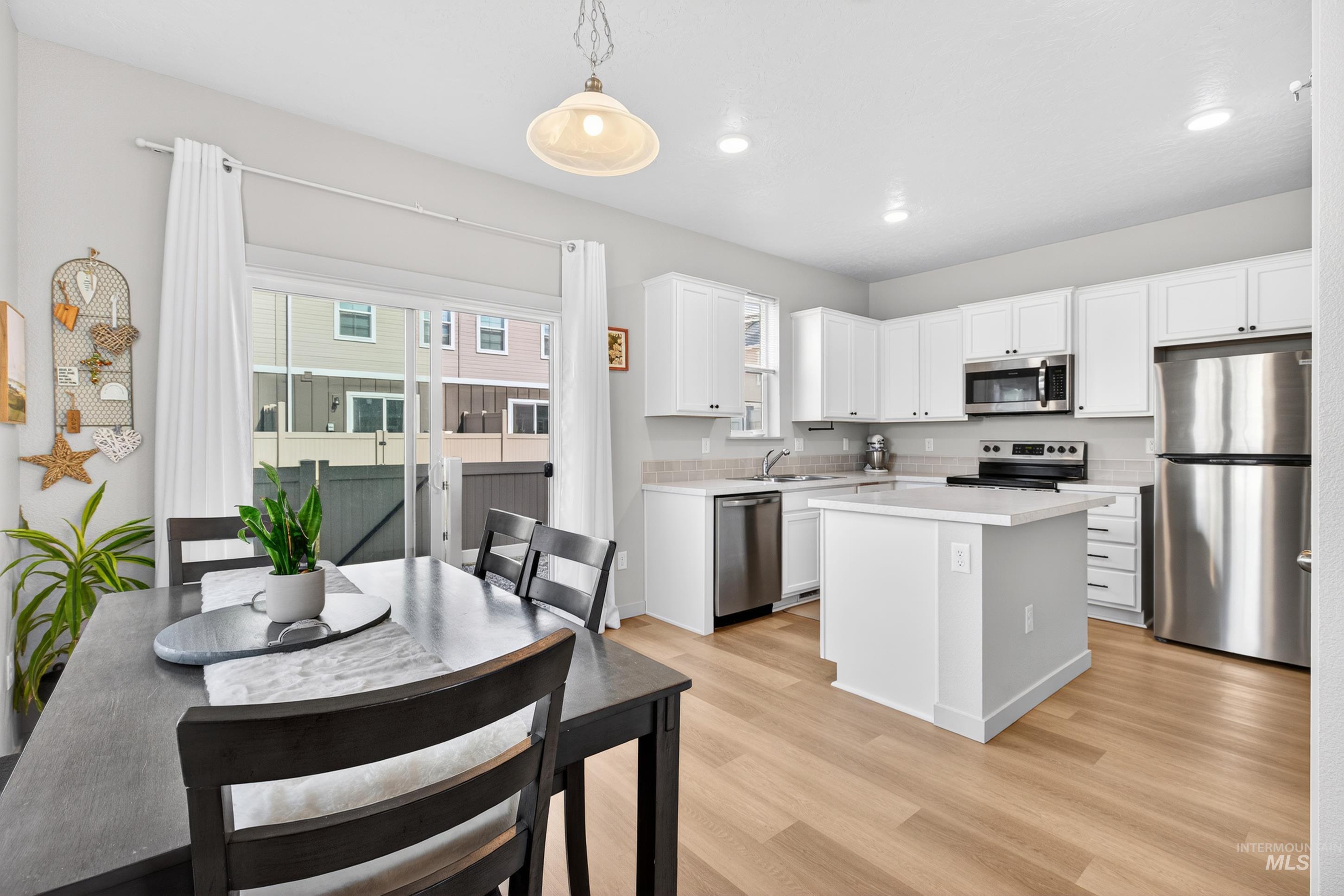 10698 West Springgold Drive Boise, ID 83709 - Photo 10 of 40