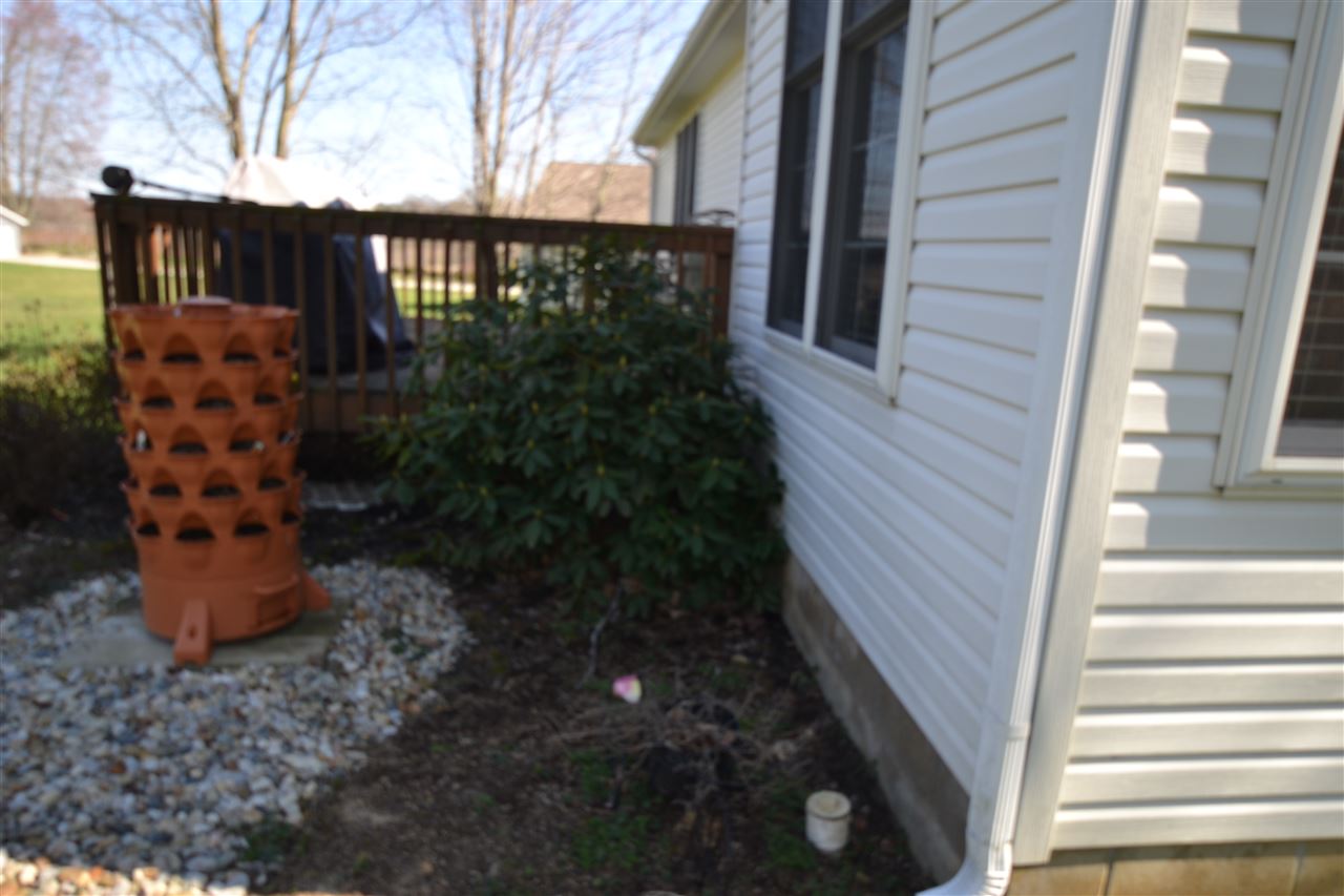 7844 West Elwren Road Bloomington, IN 47403 - Photo 22 of 25 Gallery Image 22