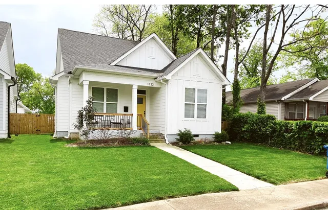 $399,000 | 1132 Lincoln Park Lane, Chattanooga, TN 37403