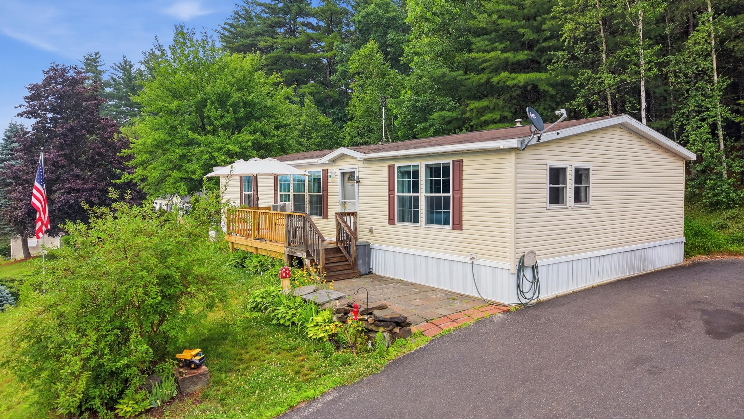 26 Melendy Road, Unit 34 Milford, NH 03055 - Photo 1 of 31 Gallery Image 1