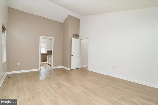 $479,999 | 1037 Biltmore Avenue, West River, MD 20778