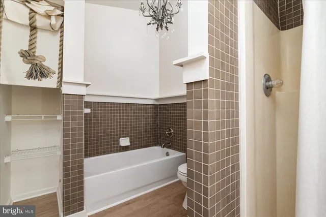 $479,999 | 1037 Biltmore Avenue, West River, MD 20778