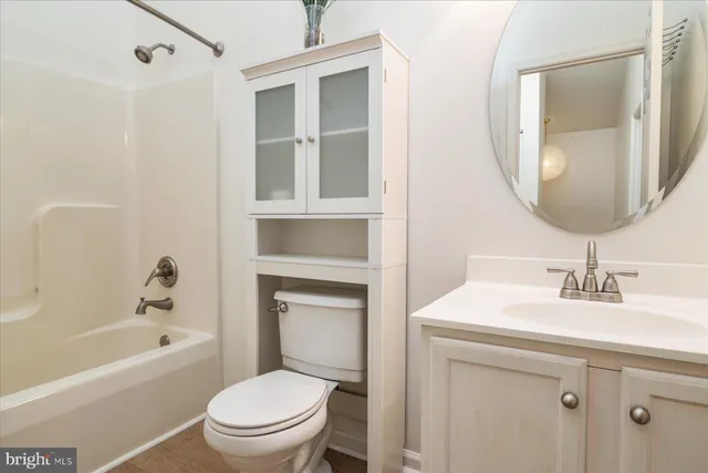 $479,999 | 1037 Biltmore Avenue, West River, MD 20778